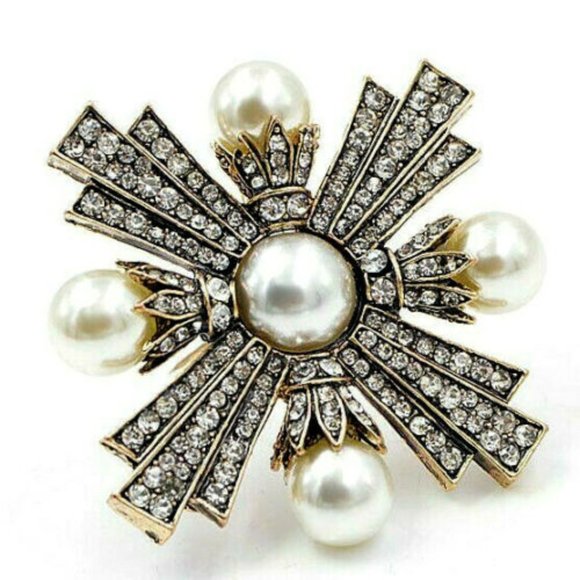 High End PEARL Maltese CROSS Rhinestone Brooch - Picture 6 of 8